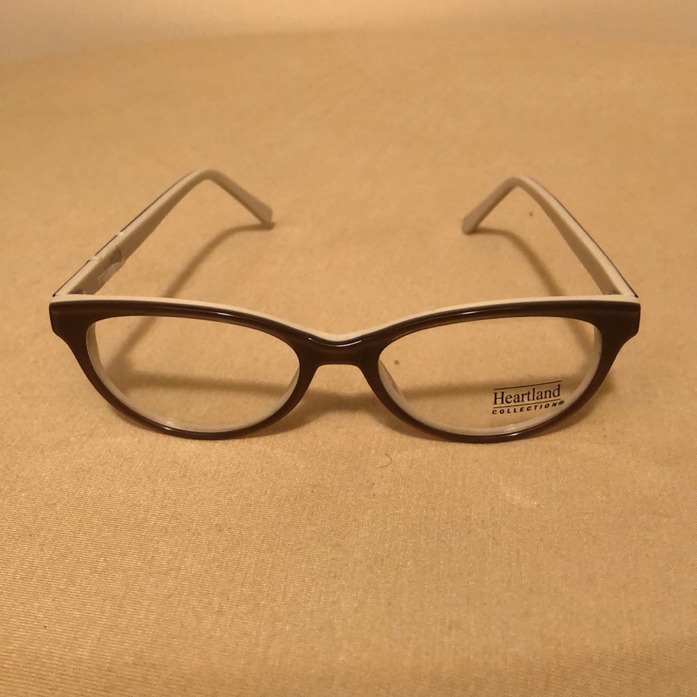 HEARTLAND women’s collection cat eye brown